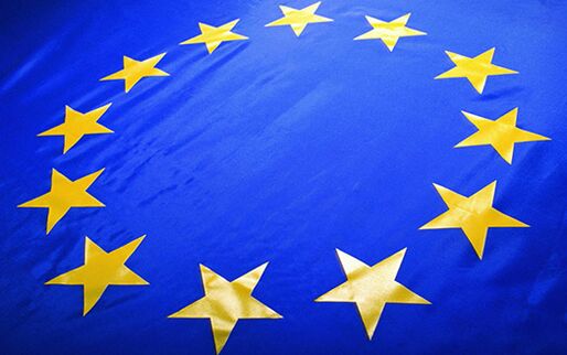 Certificados europeus da qualidade do creme de intensinina